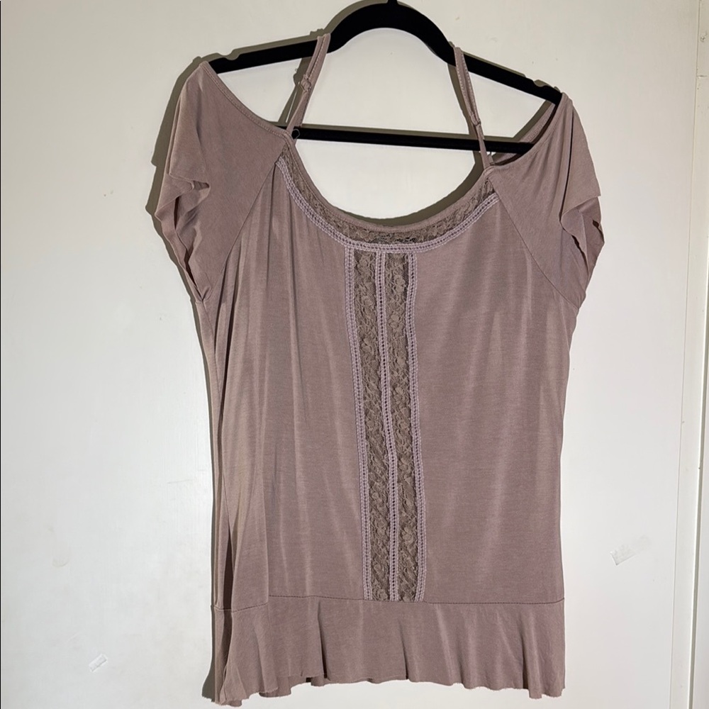 POL Mauve Blouse with Lace Detail